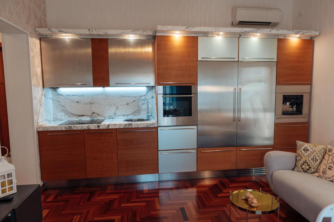 Suite 51 Luxury Home Pescara Extérieur photo